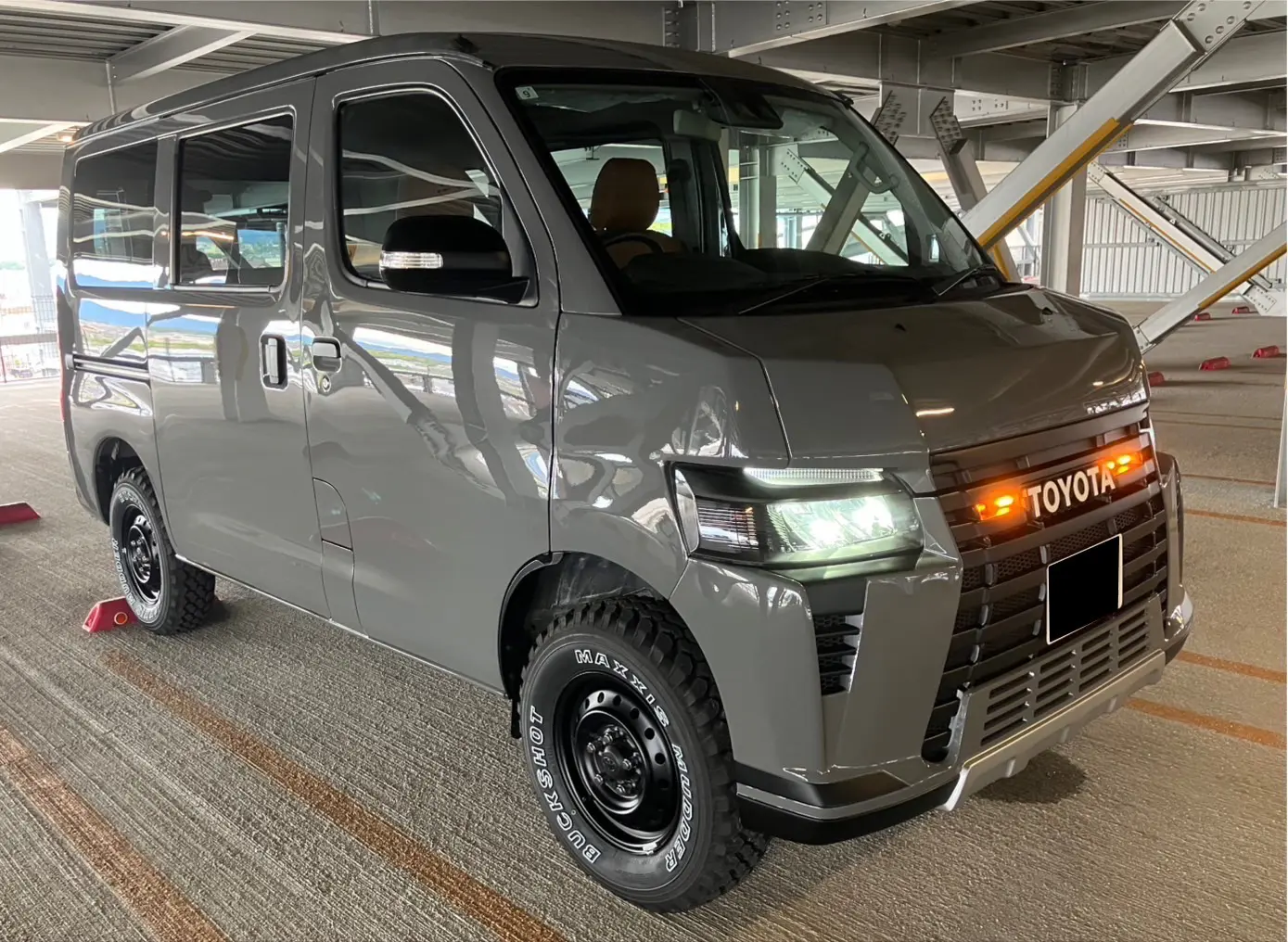 t様 T様 トヨタ クラウン カラー：白色 エリア：京都 - 大阪市内にある自社