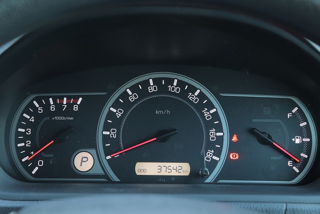 ヴォクシー 2.0 X 7人 0213544 ｜ PapaMama CAR'S ｜ カスタム